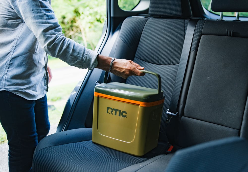 8 QT Road Trip Personal Cooler Patriot - Image 11