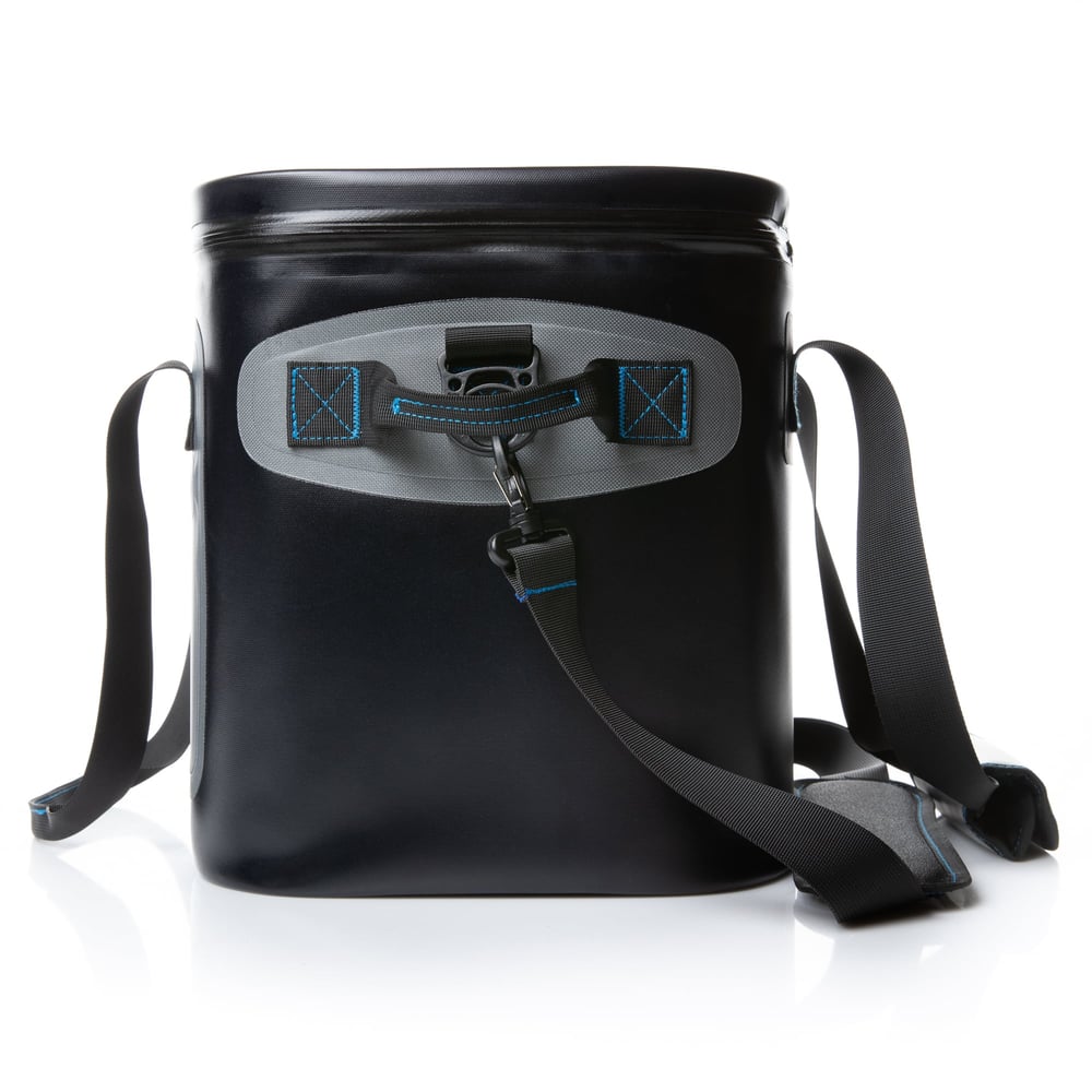 Ultra-Tough Soft Cooler Blue / Grey - Image 4