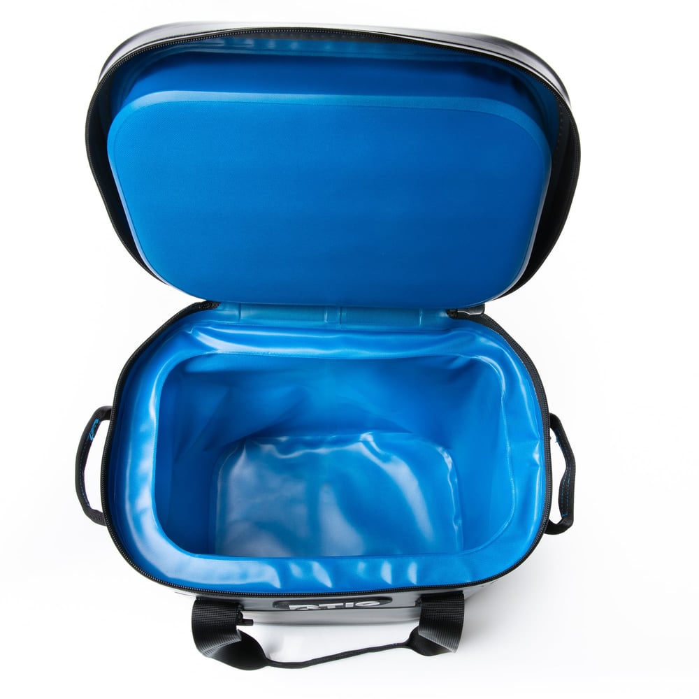 Ultra-Tough Soft Cooler Blue / Grey - Image 7