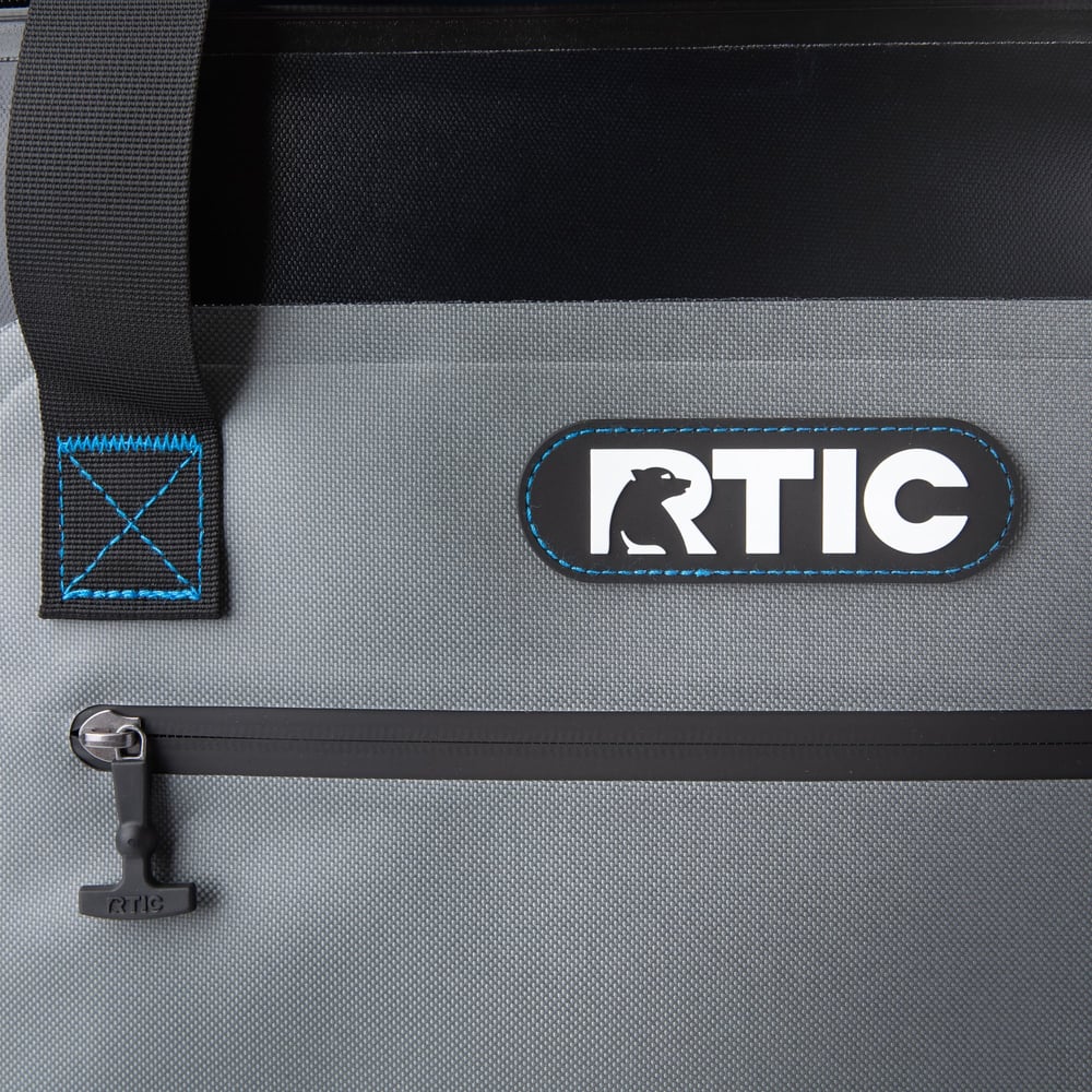 Ultra-Tough Soft Cooler Blue / Grey - Image 9